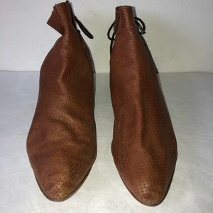 Vintage 80’s Brown Leather Booties